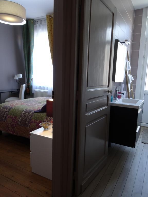 Chambres Et Table D'Hotes La Belle Lensoise Стая снимка