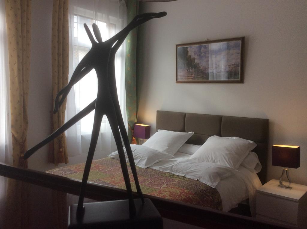 Chambres Et Table D'Hotes La Belle Lensoise Екстериор снимка