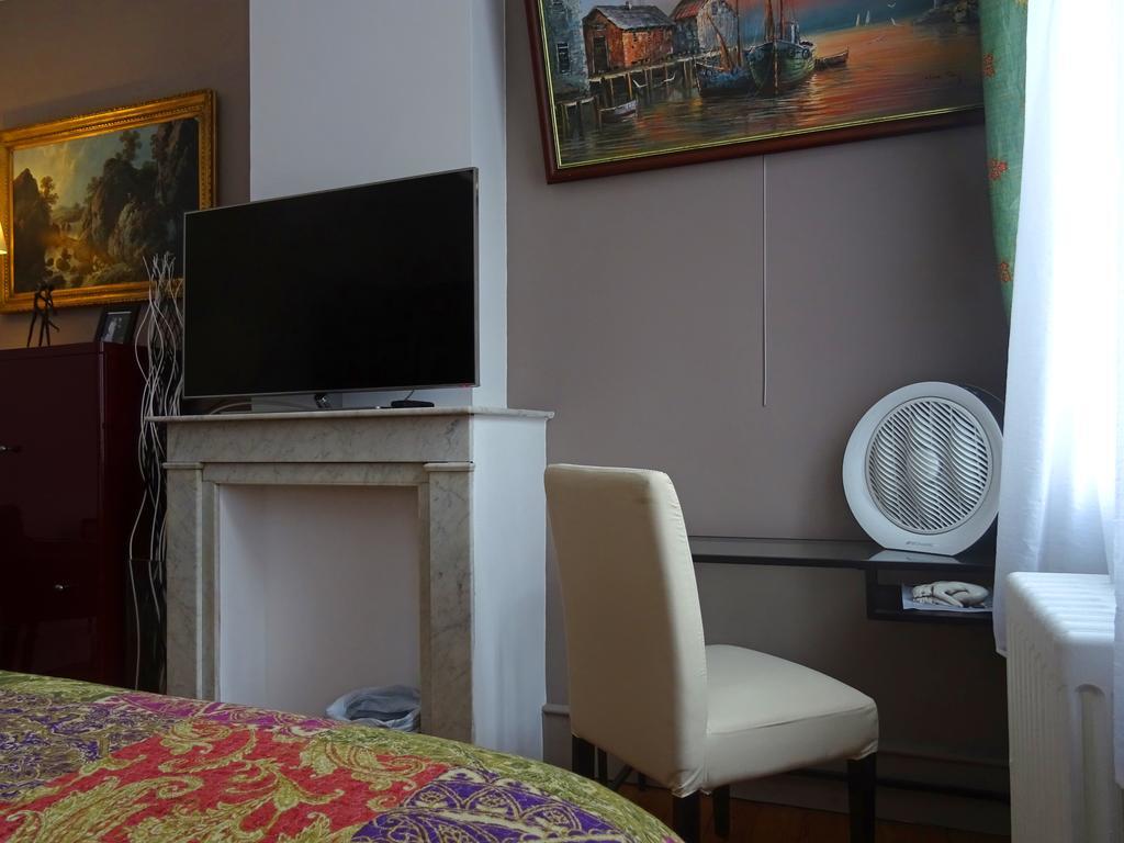 Chambres Et Table D'Hotes La Belle Lensoise Екстериор снимка